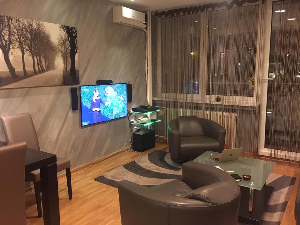 Lovely Apartment Белград Екстер'єр фото